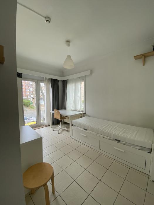 Kamer in residentie 13 m² in Brussel Vorst