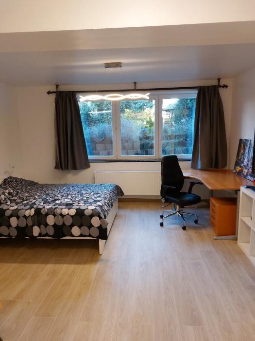 chambre avec vue jardin