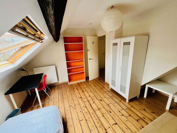 Co-locatie 13 m² in Brussel Elsene : kerkhof