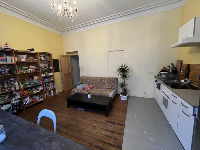 Student room 35 m² in Brussels center