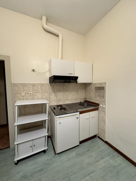 合租房 16 m² 在 Brussels center