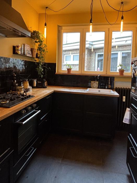 Appartement 100 m² in Brussel Elsene : kerkhof