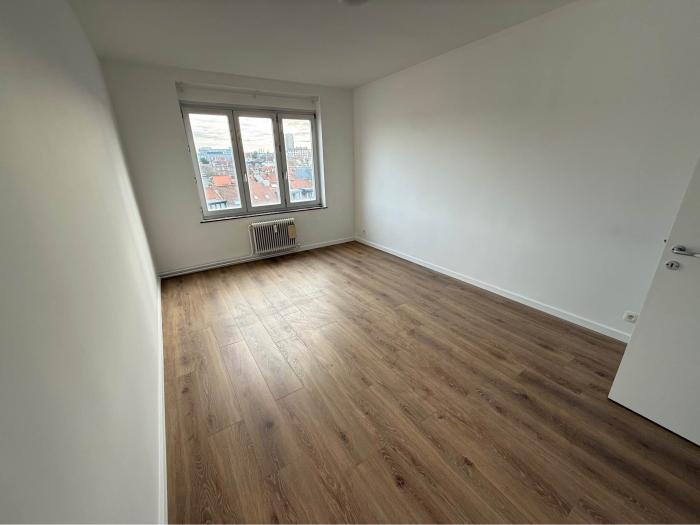 Shared housing 80 m² in Brussels Schaerbeek