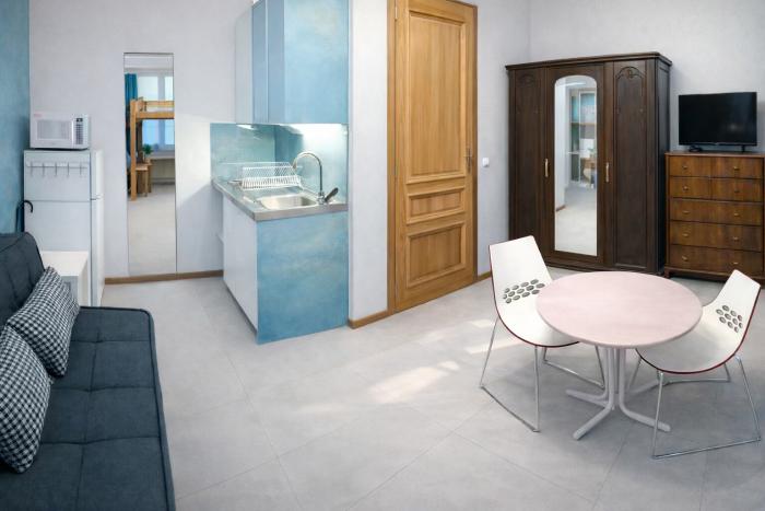 🌗 FR 🌓 FAIRE DIALOGUER LE PRÉSENT ET LA MÉMOIRE, VERS UN NOUVEL ÉQUILIBRE 🌓 NL 🌗 HET HEDEN EN DE HERINNERING IN DIALOOG, OP ZOEK NAAR EEN NIEUW EVENWICHT 🌗 EN 🌓 WHERE THE PRESENT AND MEMORY MEET, TO CREATE A NEW BALANCE.