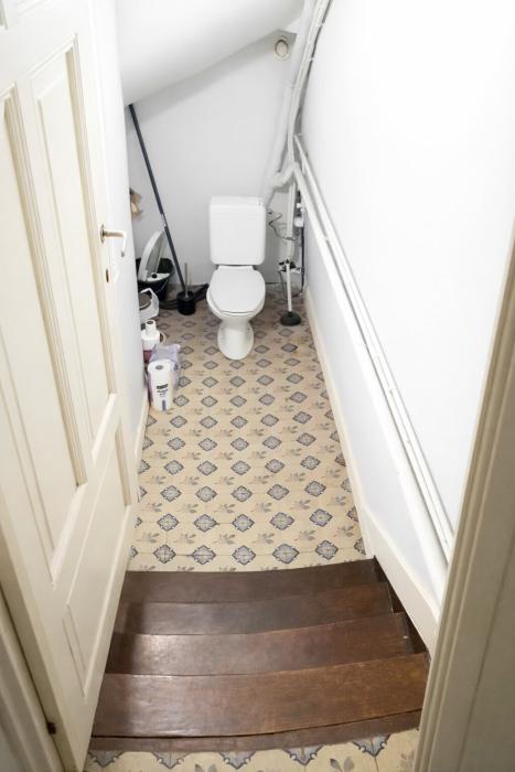 ⛅️ FR 🌨️ 𝑼𝒏 𝒓𝒆𝒇𝒖𝒈𝒆 𝒄𝒂𝒍𝒎𝒆, 𝒈𝒓𝒂𝒏𝒅 𝒑𝒂𝒓 𝒍’𝒂𝒎𝒃𝒊𝒂𝒏𝒄𝒆
🌤️ NL ⛈️ 𝑬𝒆𝒏 𝒓𝒖𝒔𝒕𝒊𝒈 𝒕𝒐𝒆𝒗𝒍𝒖𝒄𝒉𝒕𝒔𝒐𝒐𝒓𝒅, 𝒈𝒓𝒐𝒐𝒕𝒔 𝒅𝒐𝒐𝒓 𝒅𝒆 𝒔𝒇𝒆𝒆𝒓
🌥️ EN 💨 𝑨 𝒄𝒂𝒍𝒎 𝒓𝒆𝒕𝒓𝒆𝒂𝒕, 𝒎𝒂𝒅𝒆 𝒈𝒓𝒂𝒏𝒅 𝒃𝒚 𝒊𝒕𝒔 𝒂𝒎𝒃𝒊𝒂𝒏𝒄𝒆