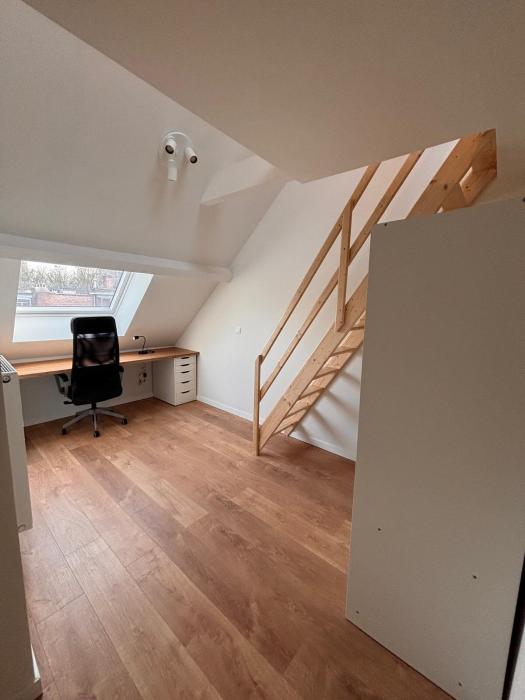 与房东合租 20 m² 在 Brussels Anderlecht