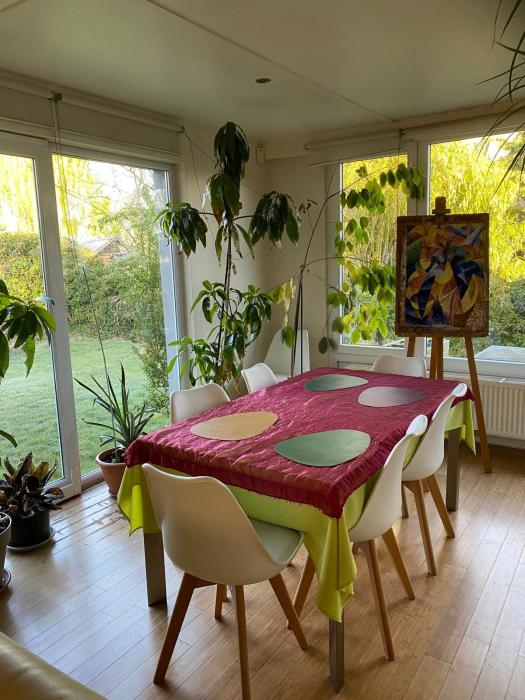 与房东合租 12 m² 在 Brussels Uccle