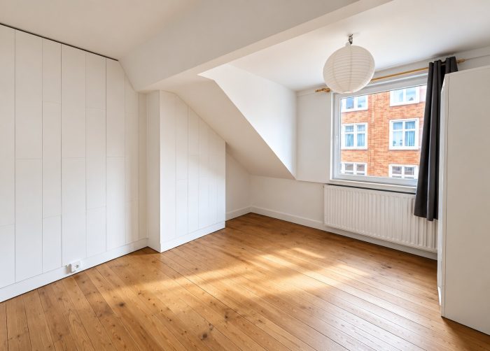 Student room 15 m² in Brussels Ixelles : cimetiere