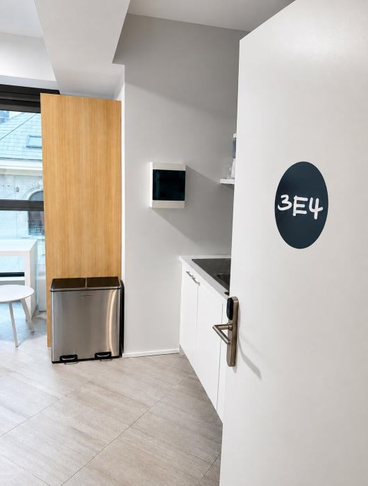 Entrance - studio