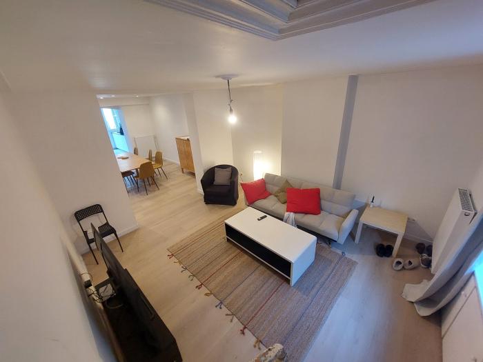 Kot 20 m² à Bruxelles Ixelles : Cimetière
