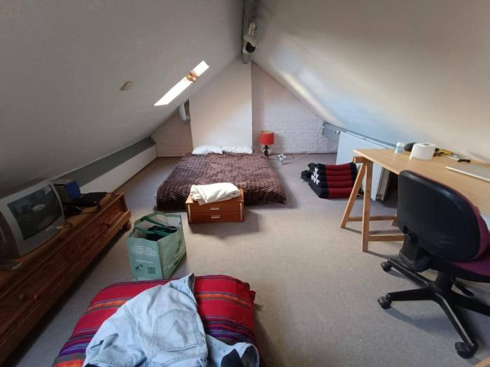 共享租房 40 m² 在 Brussels Etterbeek / Europe