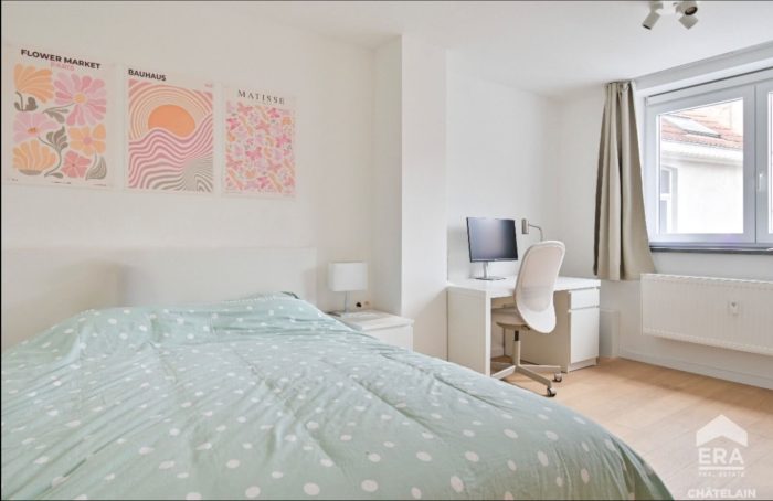 共享租房 109 m² 在 Brussels Etterbeek / Europe