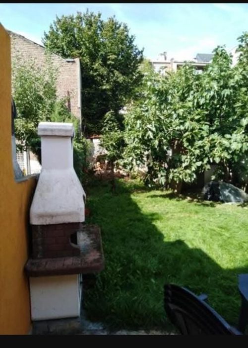 Jardin avec terrasse coin BBQ