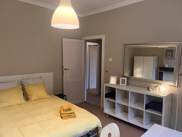 Chambre n°2 : 18 m2 650€ + ch