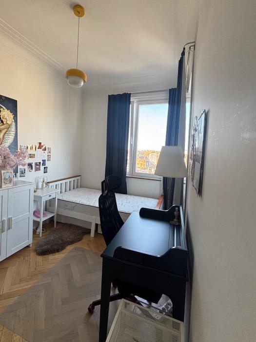 Room 2