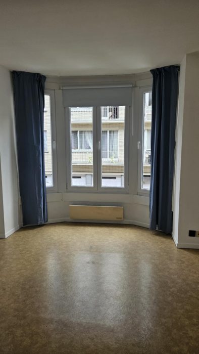 Studio 29 m² à Bruxelles Ixelles : Cimetière