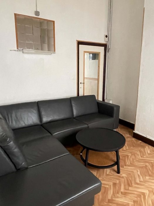 共享租房 15 m² 在 Brussels Saint-Gilles