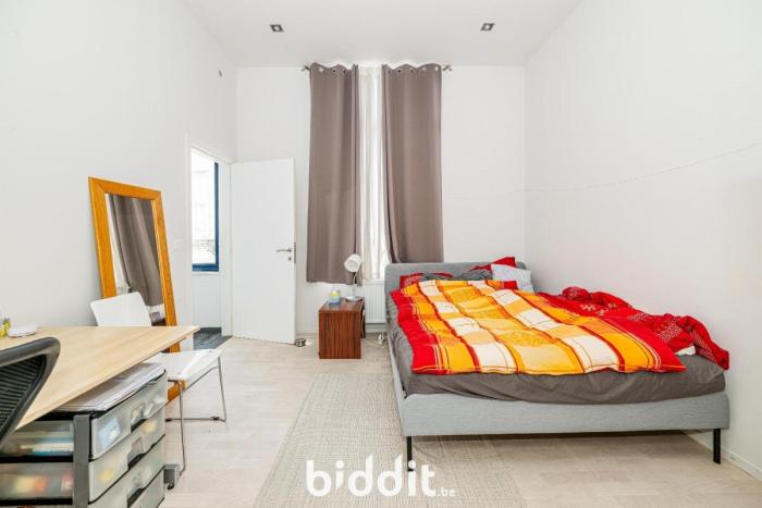 House 155 m² in Brussels Saint-Gilles