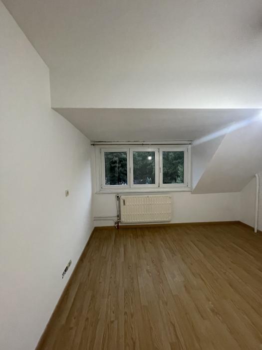 共享租房 85 m² 在 Brussels Laeken
