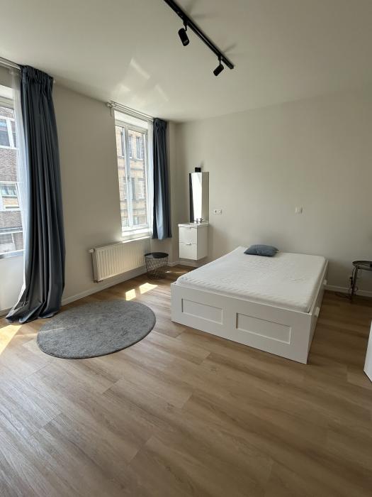 Shared housing 250 m² in Brussels Anderlecht
