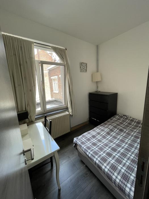 Chambre 2 ( 9 m2 )
