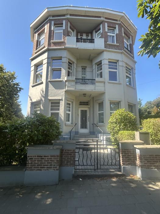Shared housing 100 m² in Brussels Anderlecht