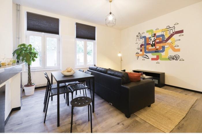 Co-locatie 100 m² in Brussel Elsene : Naamsepoort / Flagey