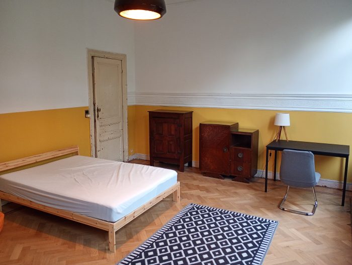 Grande chambre 1 et lit