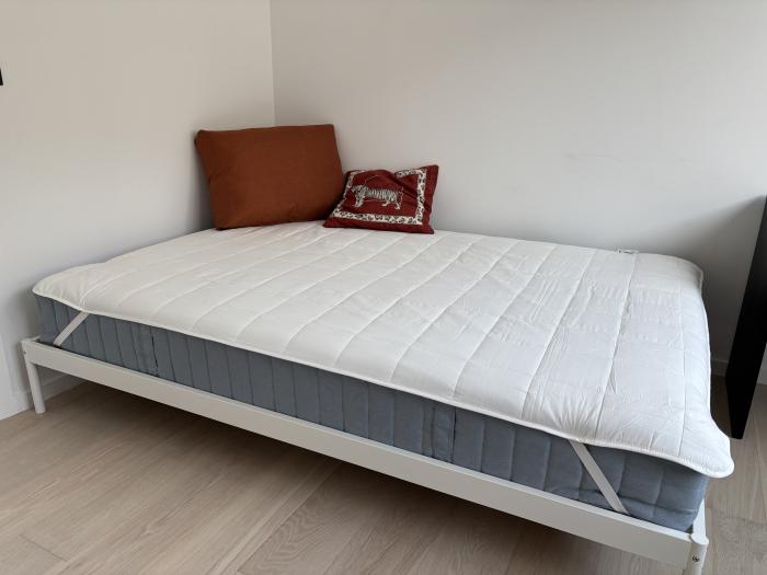 Chambre 14m2 tres lumineuse