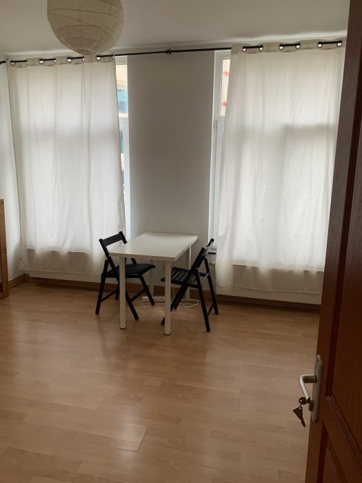 Kot 18 m² à Bruxelles Ixelles : Pte Namur / Flagey