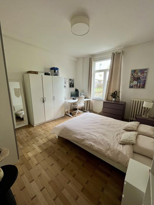 Shared housing 150 m² in Brussels Ixelles : Namur / Flagey