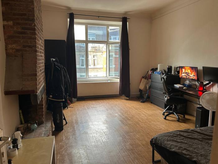 Chambre en résidence 23 m² à Bruxelles Ixelles : Cimetière