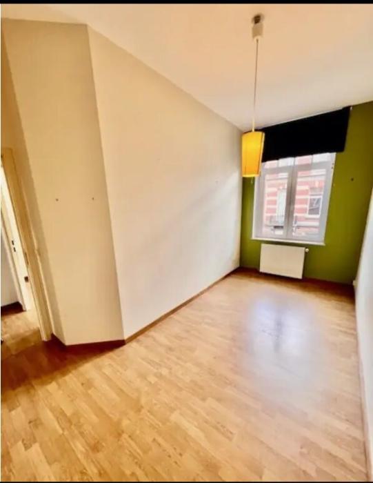 Co-locatie 12 m² in Brussel Elsene : kerkhof