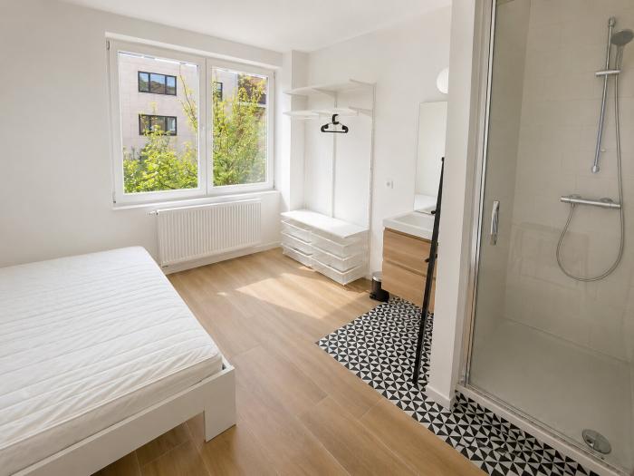 Kot 20 m² in Brussel Elsene : kerkhof
