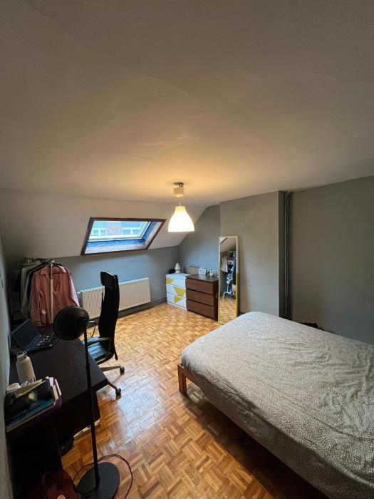 共享租房 14 m² 在 Brussels Schaerbeek