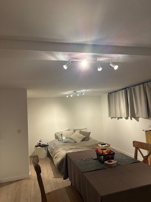 Studio 25 m² in Brussel Kraainem / Wezembeek
