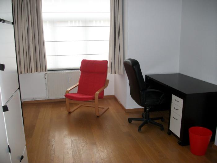 合租房 16 m² 在 Brussels Woluwe-Saint-Lambert