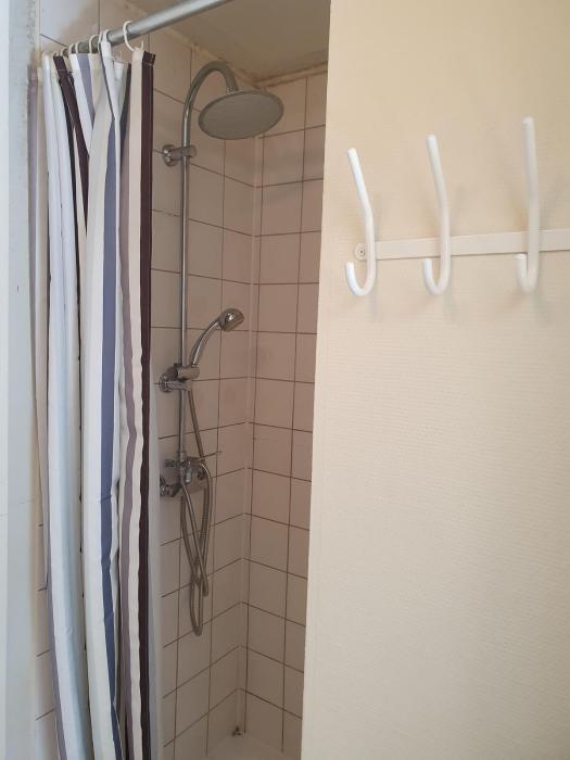 shower