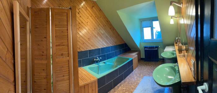 grande salle de bain