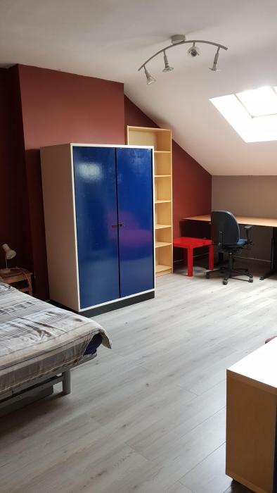 合租房 25 m² 在 Brussels Saint-Gilles
