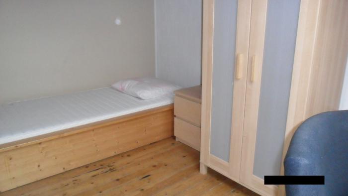 2è chambre mansardée au 3è étage