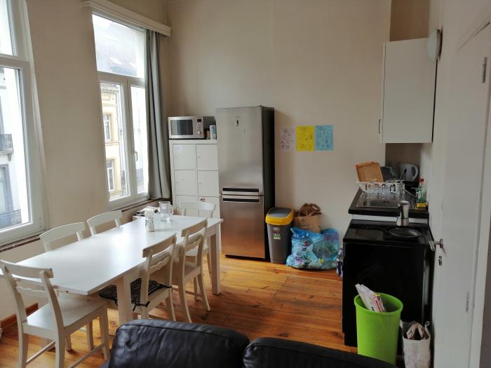 SALON SALLE À MANGER CUISINE