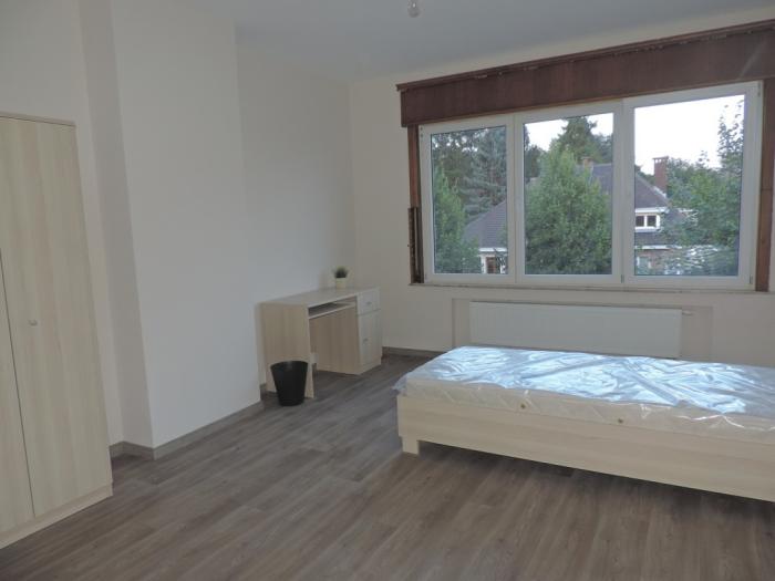 共享租房 150 m² 在 Brussels Anderlecht