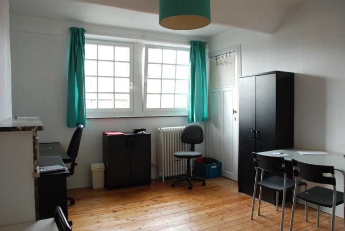 Room in owner's house 16 m² in Brussels Woluwe-Saint-Lambert