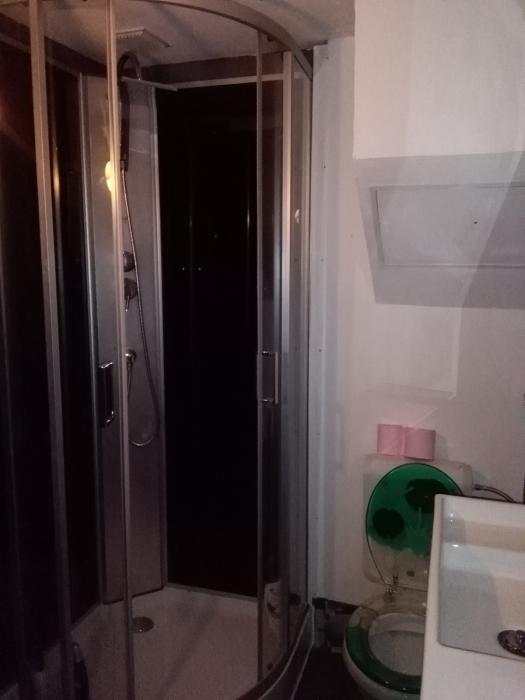 Salle de douche-WC