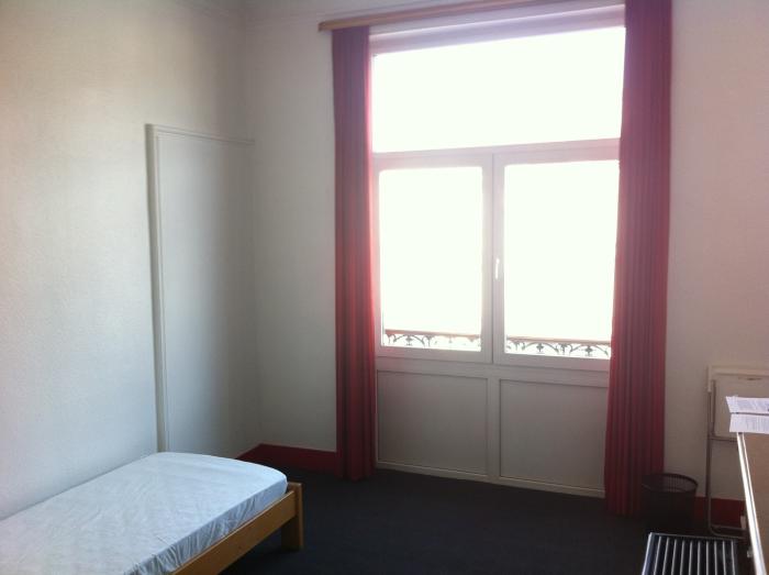 Kot bij bewoner
