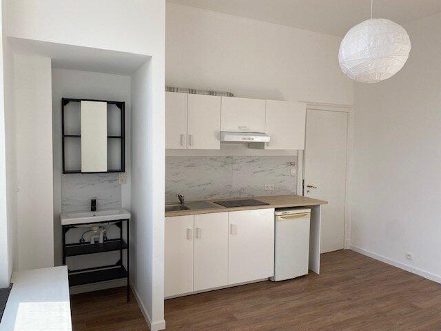 Kot 20 m² à Bruxelles Ixelles : Cimetière