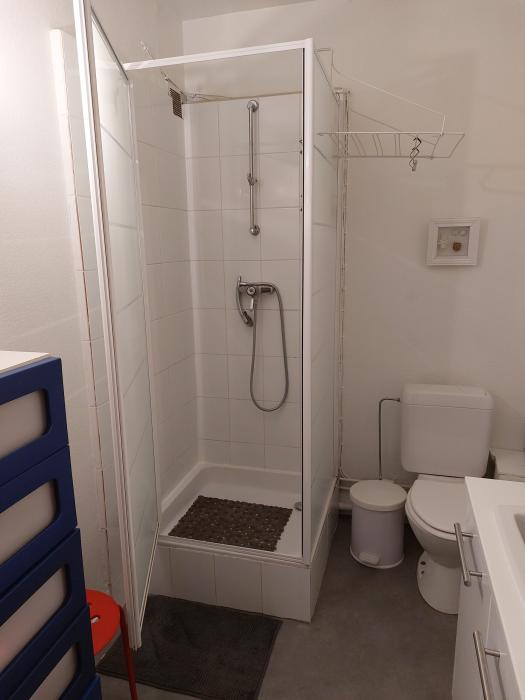 salle de bain commune