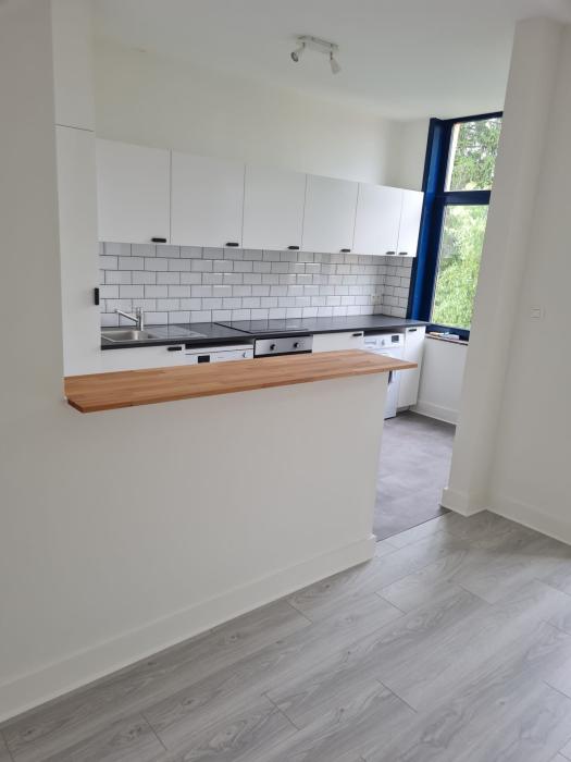公寓 60 m² 在 Brussels Anderlecht