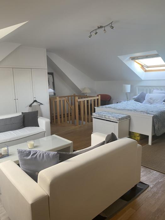 Residence room 50 m² in Brussels Kraainem / Wezembeek